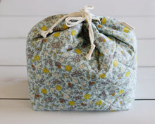Load image into Gallery viewer, *on sale* Quilted Extra Large Project Bag
